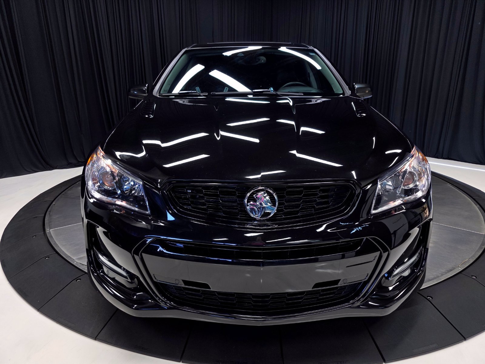 Used 2016 Chevrolet SS RWD image 50
