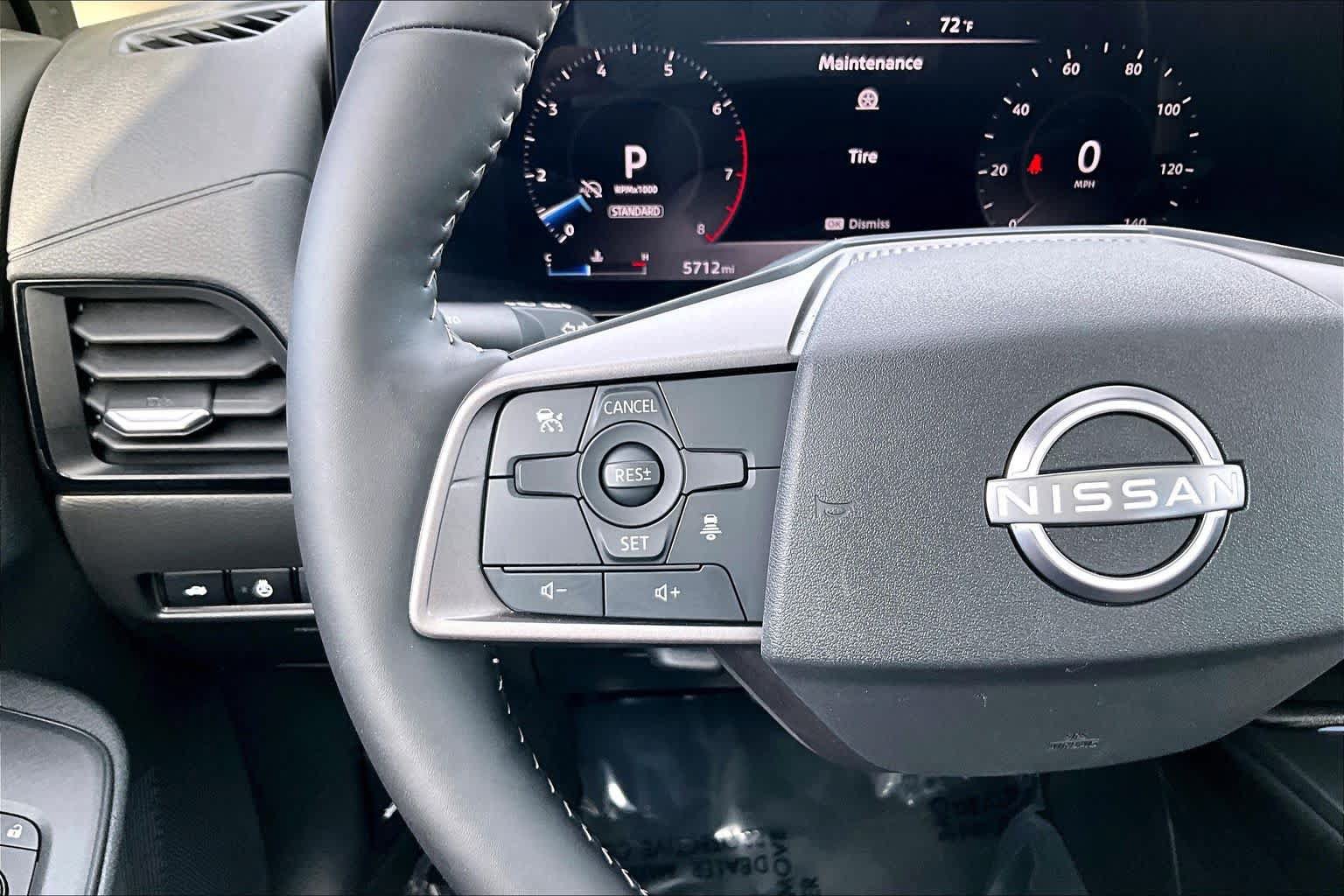 Used 2026 Nissan Sentra SV w/ SV Convenience Package FWD image 23
