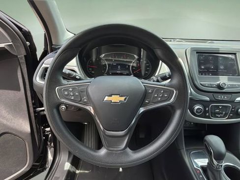 Used 2024 Chevrolet Equinox LS w/ LS Convenience Package FWD image 12