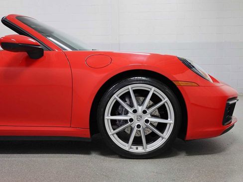 Certified 2022 Porsche 911 Carrera RWD image 11