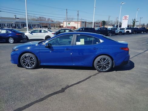 New 2026 Toyota Camry XLE image 4