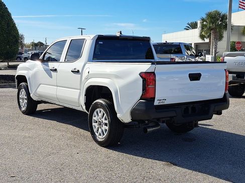 Certified 2024 Toyota Tacoma SR image 4