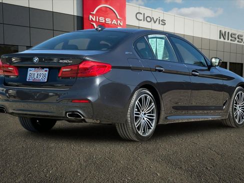 Used 2018 BMW 530e RWD image 3
