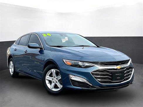Used 2024 Chevrolet Malibu LS image 4