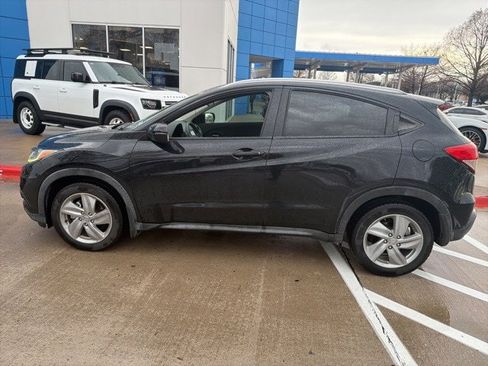 Used 2019 Honda HR-V EX image 8
