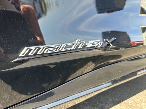 Used 2023 Ford Mustang Mach-E Premium image 9