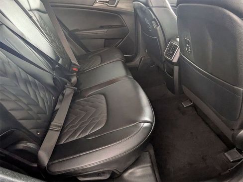 Used 2024 Kia Sportage X-Line image 29