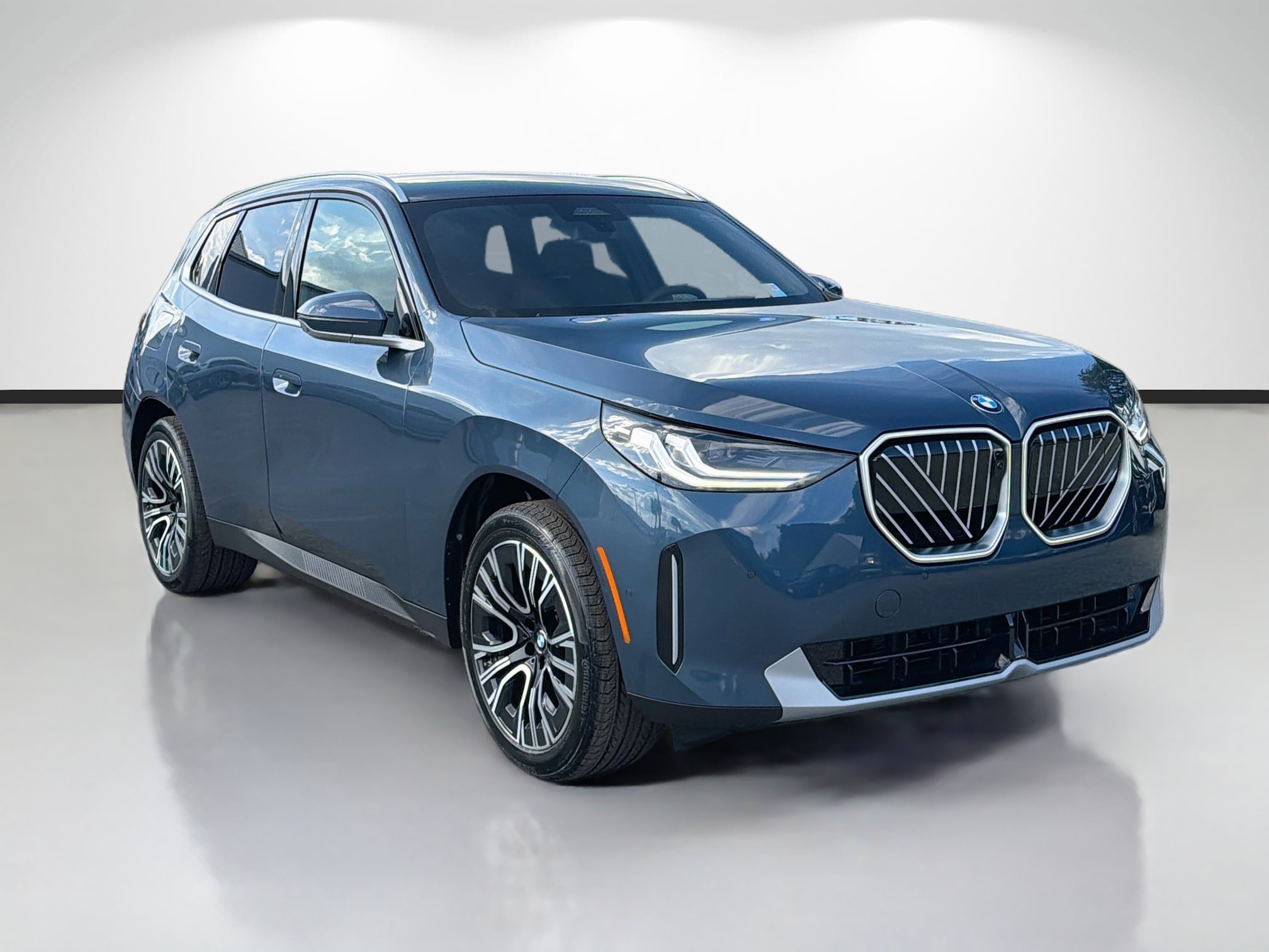 New 2026 BMW X3 xDrive30i w/ Premium Package AWD/4WD image 1