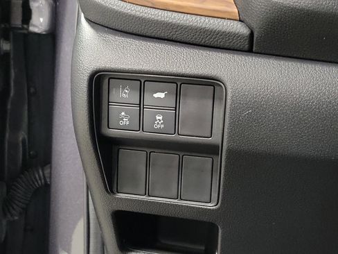 Used 2021 Honda CR-V Touring image 25