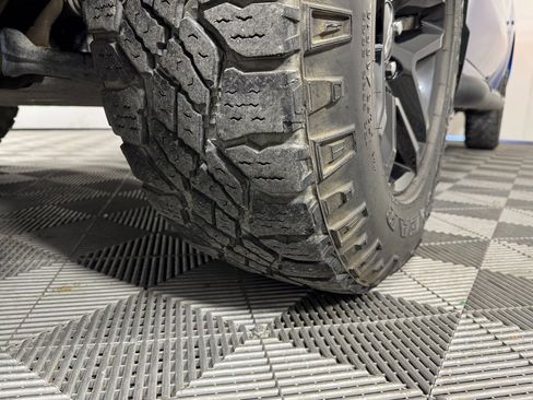 Used 2022 Chevrolet Silverado 1500 LT Trail Boss image 10