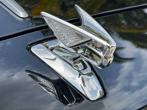 New 2025 Bentley Flying Spur Plug-In Hybrid image 31