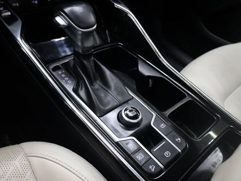 Used 2021 Kia Sorento SX image 24