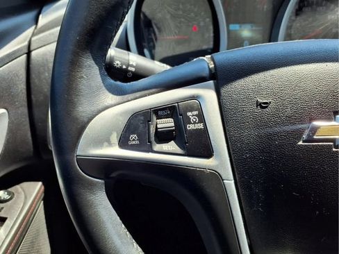 Used 2015 Chevrolet Equinox LT FWD image 22