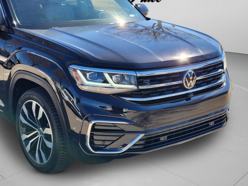 Used 2022 Volkswagen Atlas SEL Premium image 40