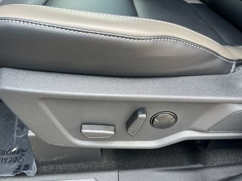 Used 2026 Ford Bronco Outer Banks AWD/4WD image 11