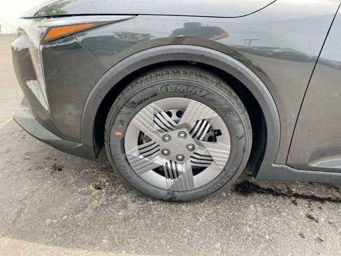 Used 2025 Kia K4 LX image 36