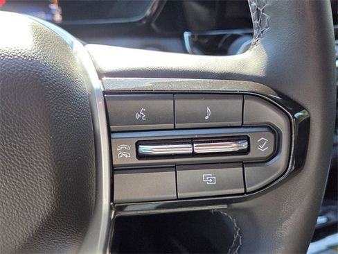 Used 2023 Chevrolet Colorado LT w/ LT Convenience Package II image 36