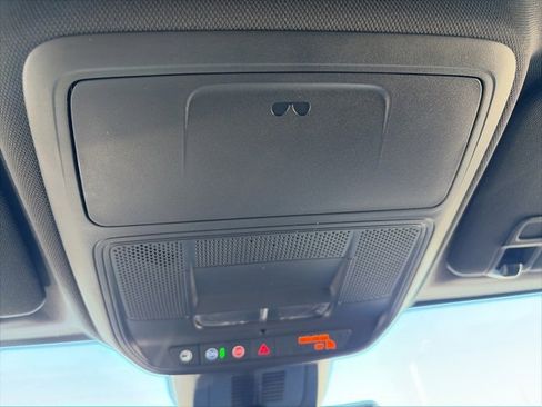 New 2026 Chevrolet Equinox LT w/ Convenience Package II image 25