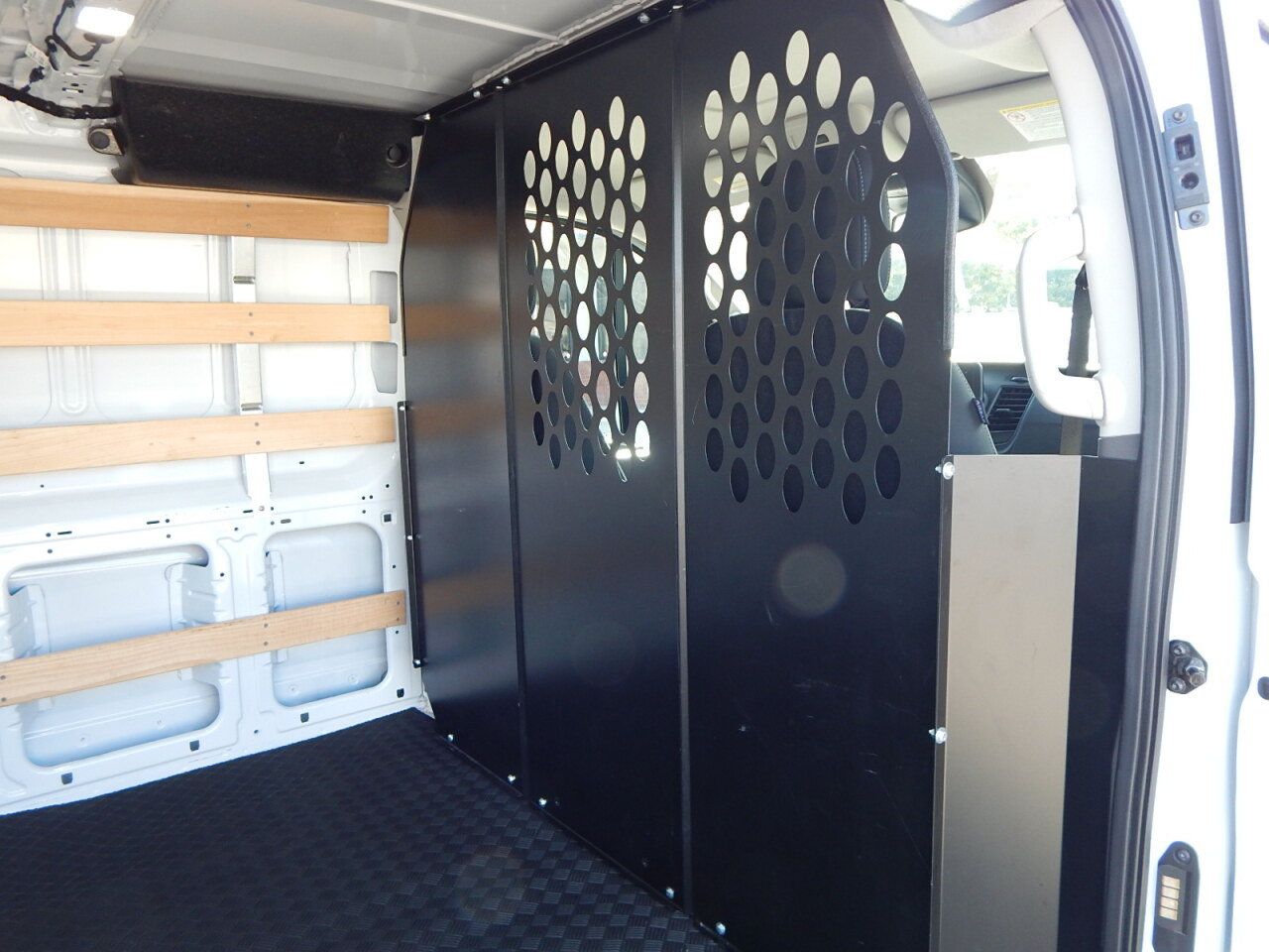 Used 2025 Ford Transit 250 Low Roof w/ Exterior Upgrade Package RWD image 12