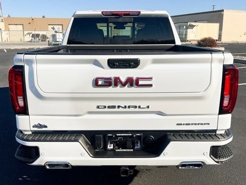 Used 2025 GMC Sierra 1500 Denali image 10