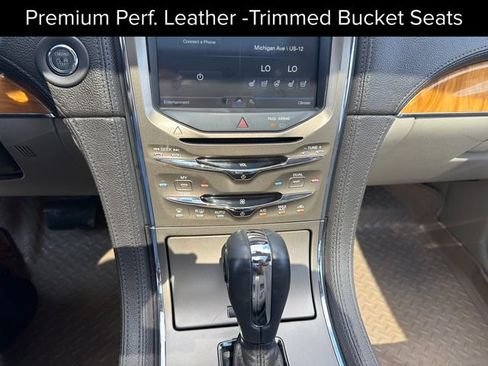 Used 2011 Lincoln MKX AWD w/ 102A Rapid Spec Order Code image 20
