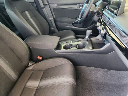 New 2026 Honda Civic Sport image 13