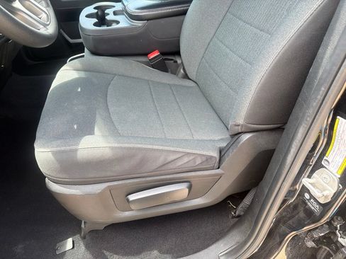 Used 2024 RAM 1500 Warlock AWD/4WD image 18