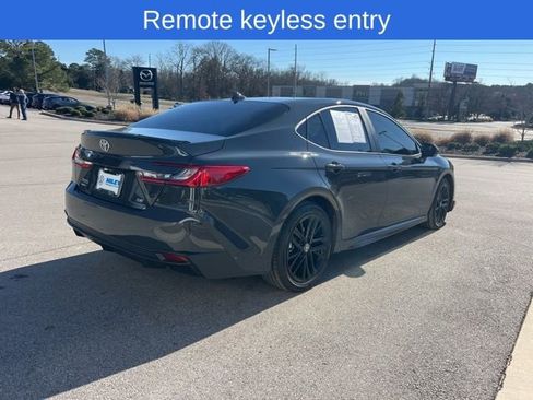 Used 2026 Toyota Camry SE image 5