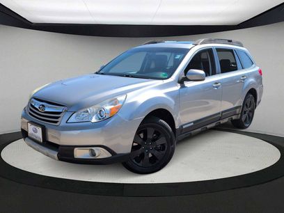 Used 2011 Subaru Outback 3.6R Limited w/ PWR Moonroof Pkg
