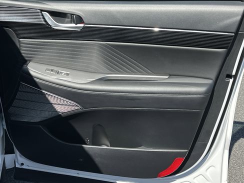 Used 2024 Hyundai Palisade Calligraphy FWD image 17