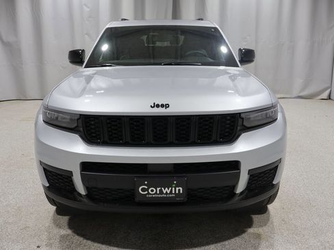 Used 2023 Jeep Grand Cherokee L Laredo AWD/4WD image 6