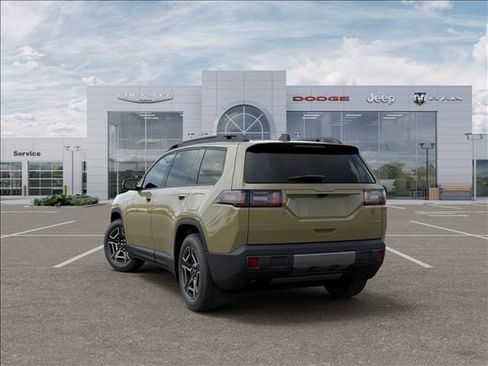 Used 2026 Jeep Cherokee Limited AWD/4WD image 3