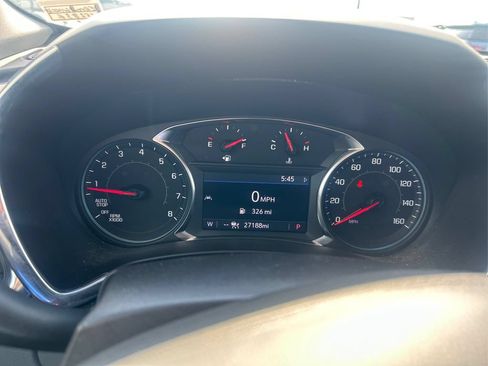 Used 2024 Chevrolet Equinox LT AWD/4WD image 13