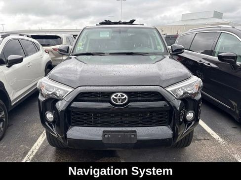Used 2016 Toyota 4Runner SR5 Premium AWD/4WD image 2