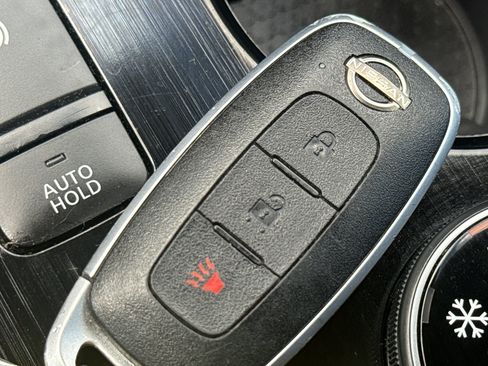 Certified 2024 Nissan Rogue S AWD/4WD image 35