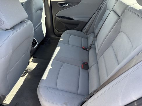 Used 2023 Chevrolet Malibu LT FWD image 11