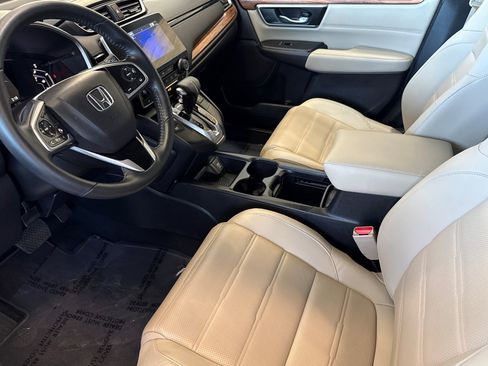 Used 2019 Honda CR-V Touring image 9