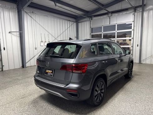 Used 2024 Volkswagen Taos S FWD image 18