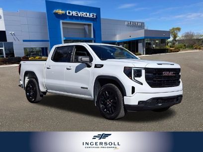 Used 2025 GMC Sierra 1500 Elevation