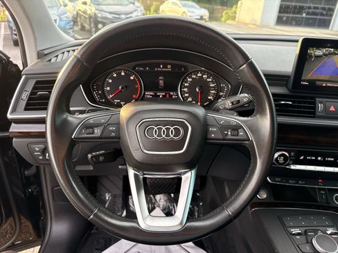 Used 2020 Audi Q5 2.0T Premium AWD/4WD image 18