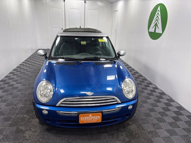 Used 2006 MINI Cooper Hardtop FWD image 2
