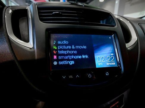 Used 2015 Chevrolet Trax LT w/ LT Sun and Sound Package AWD/4WD image 36