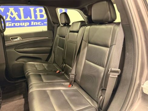 Used 2017 Jeep Grand Cherokee Limited w/ Luxury Group II AWD/4WD image 46