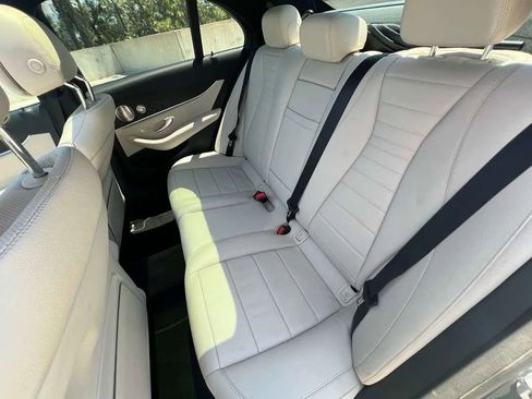 Used 2022 Mercedes-Benz E 350 Sedan image 10