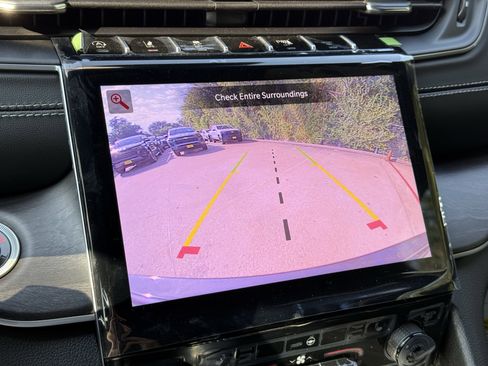 New 2025 Jeep Grand Cherokee Limited w/ Black Appearance Package image 23