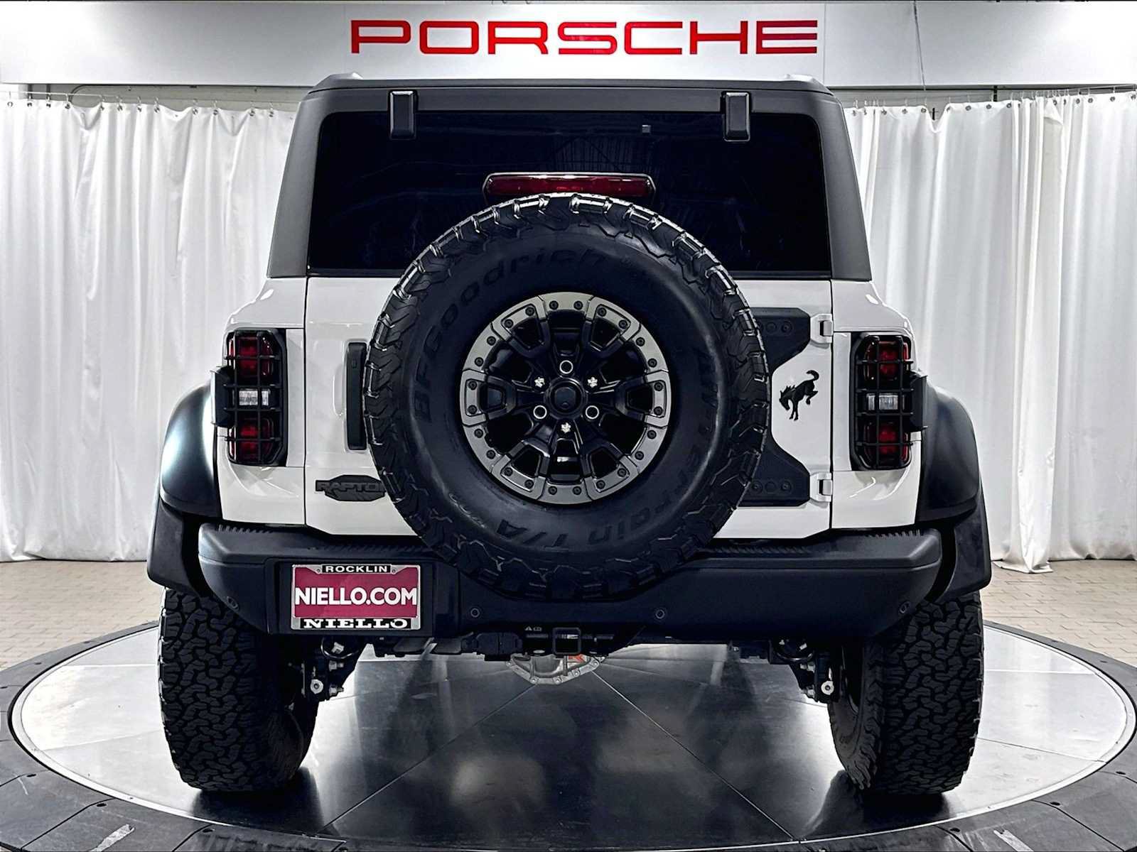 Used 2024 Ford Bronco Raptor AWD/4WD image 9