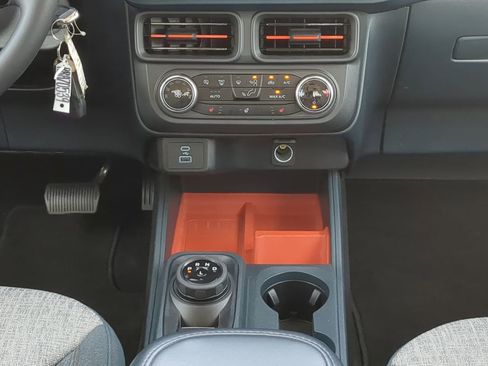 Certified 2024 Ford Maverick XLT w/ XLT Luxury Package image 17