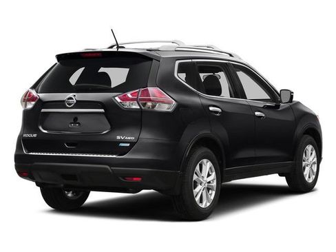 Used 2016 Nissan Rogue S FWD image 2