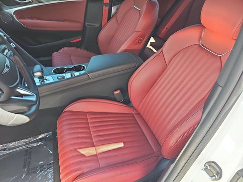 Certified 2026 Genesis G70 3.3T Sport Prestige RWD image 15