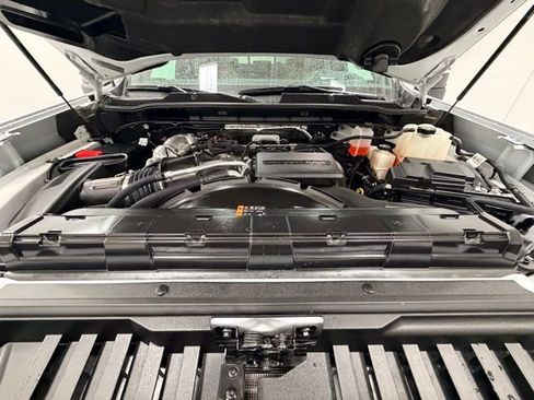 Certified 2025 Chevrolet Silverado 2500 High Country w/ Technology Package image 33